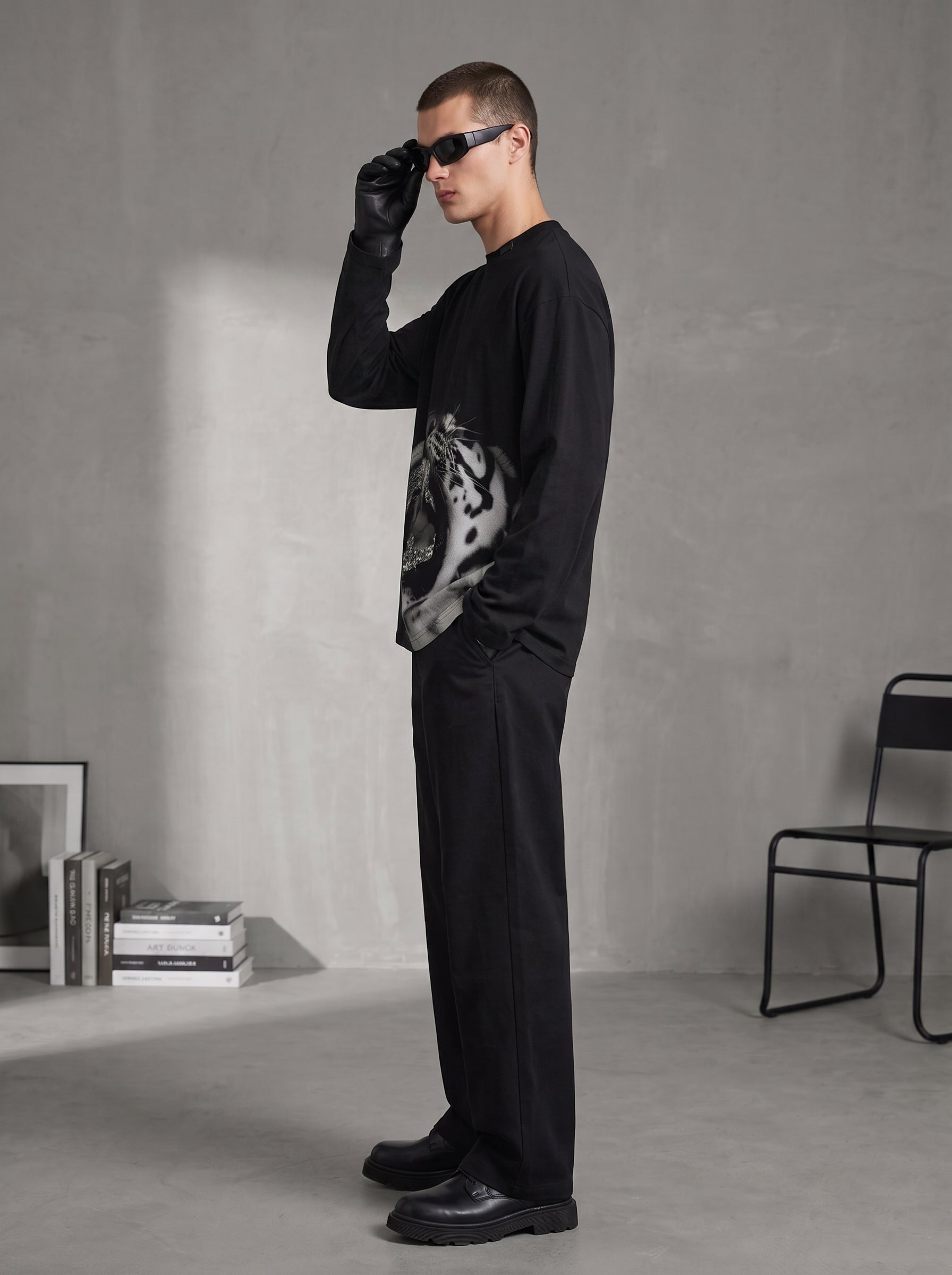 Diamond Fang Oversized Full Sleeve Tee