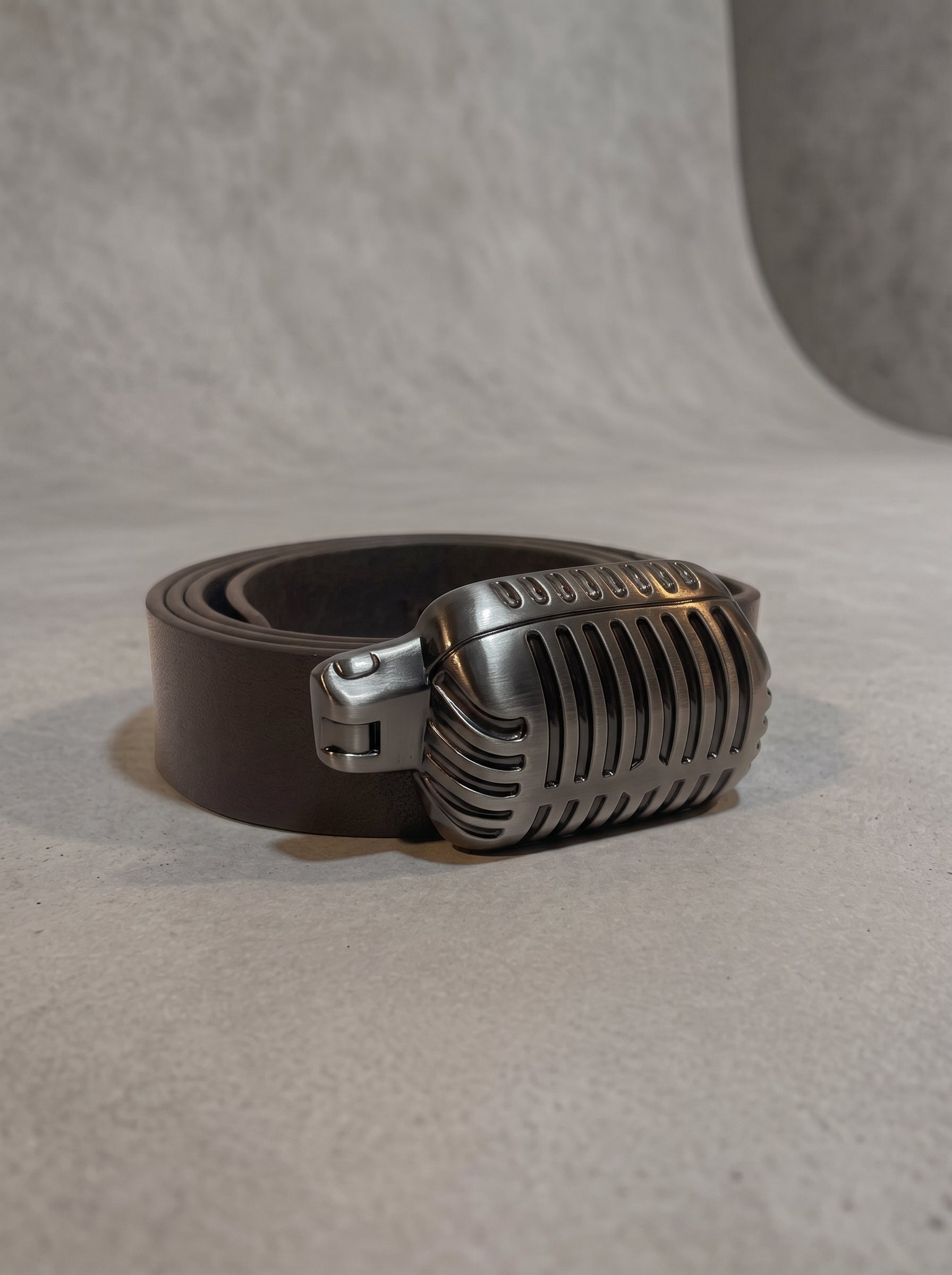 Vintage Mic Leather Belt