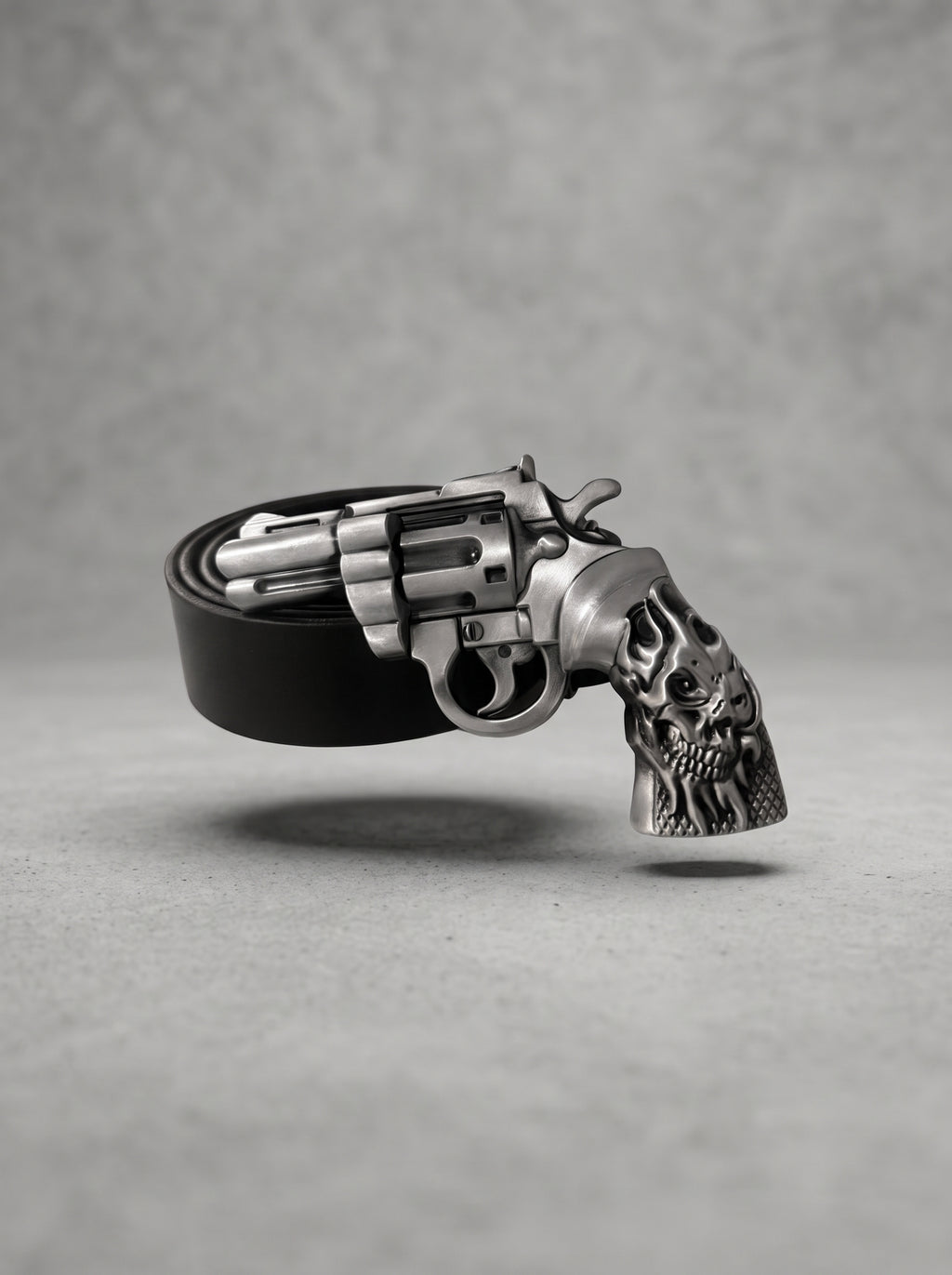Outlaw Reaper Revolver Buckle Belt