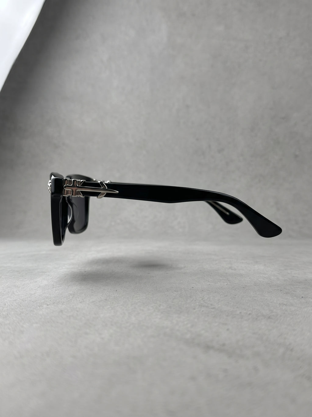 Monarch Black Eyeglasses