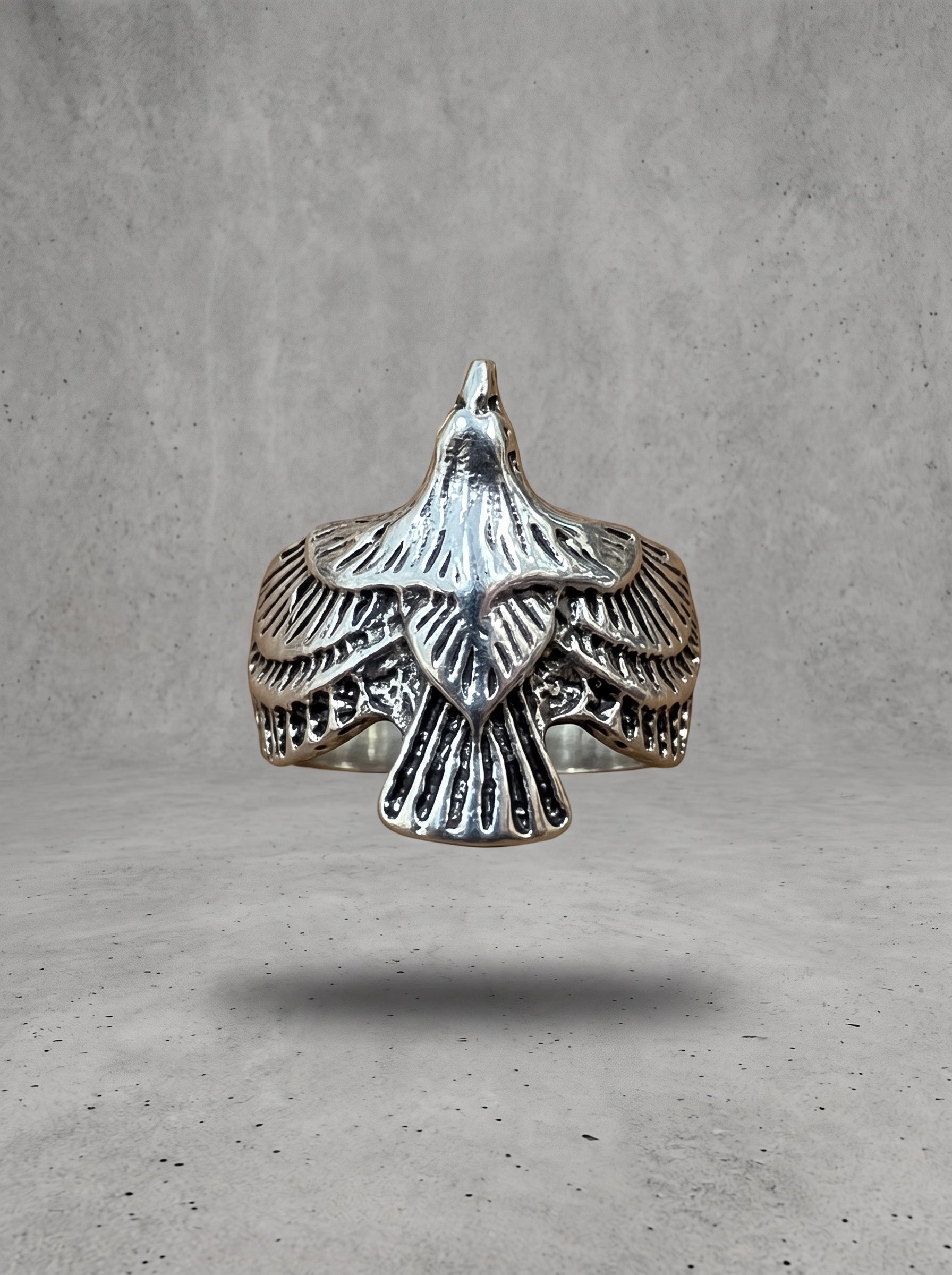Raven Ascend Ring