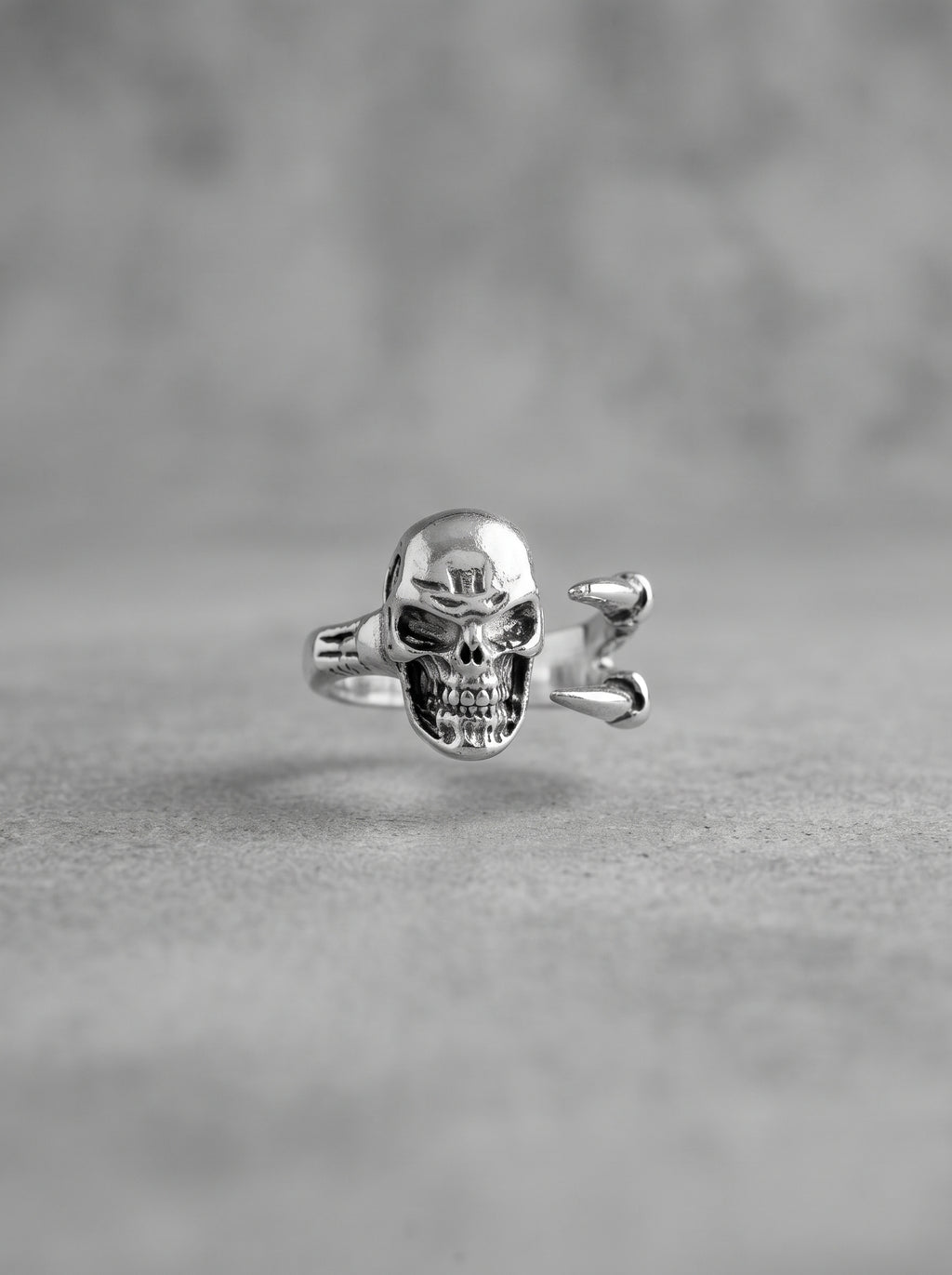 Memento Skull Ring