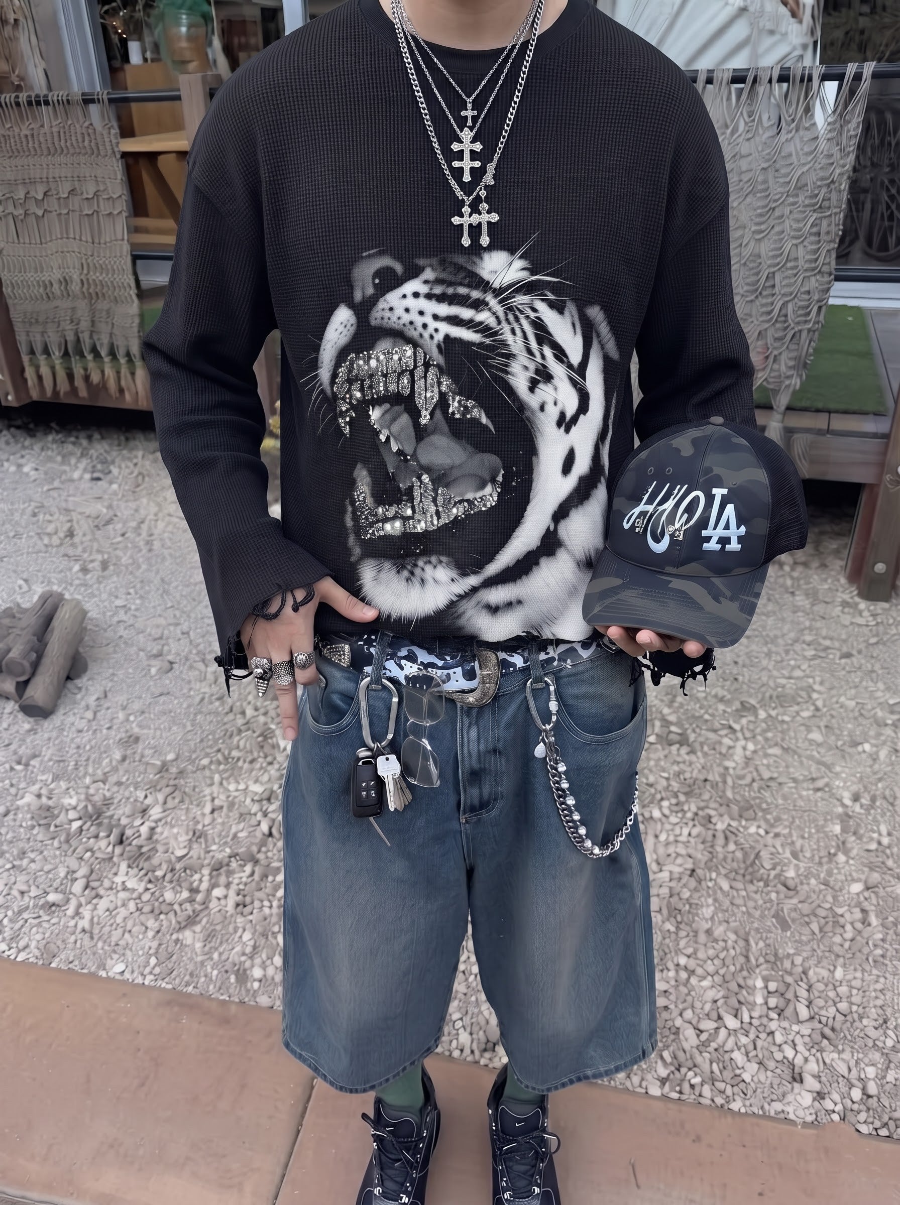 Diamond Fang Waffle Knit