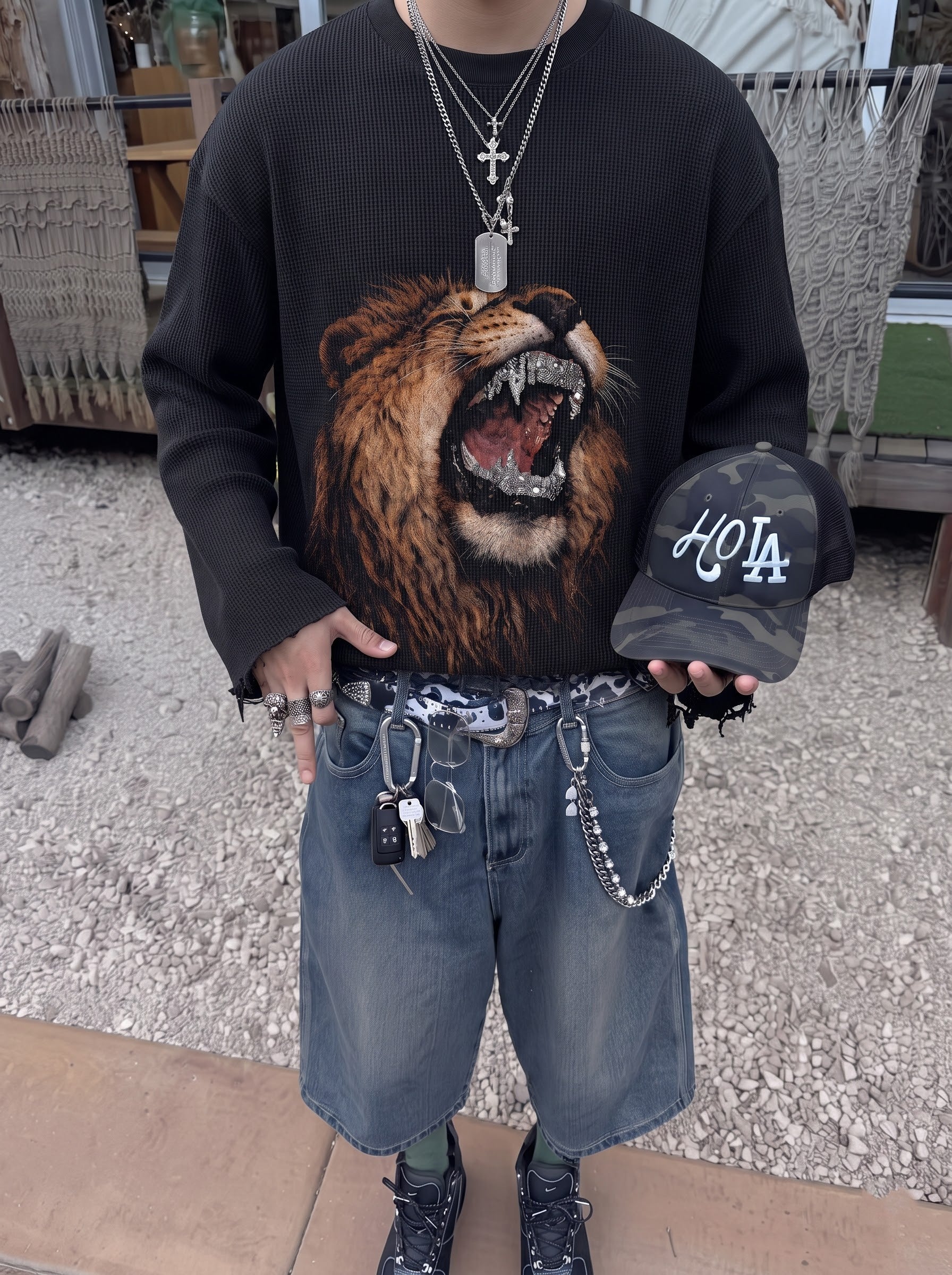 King's Bite Oversized Waffle Knit