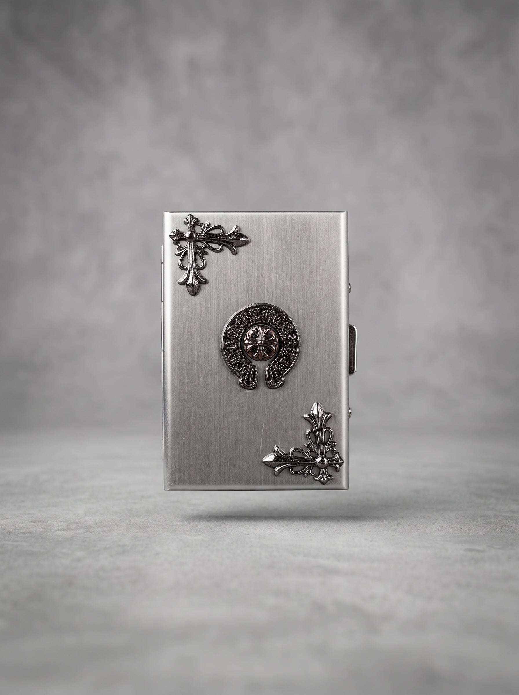 Obsidian Crest Card Holder