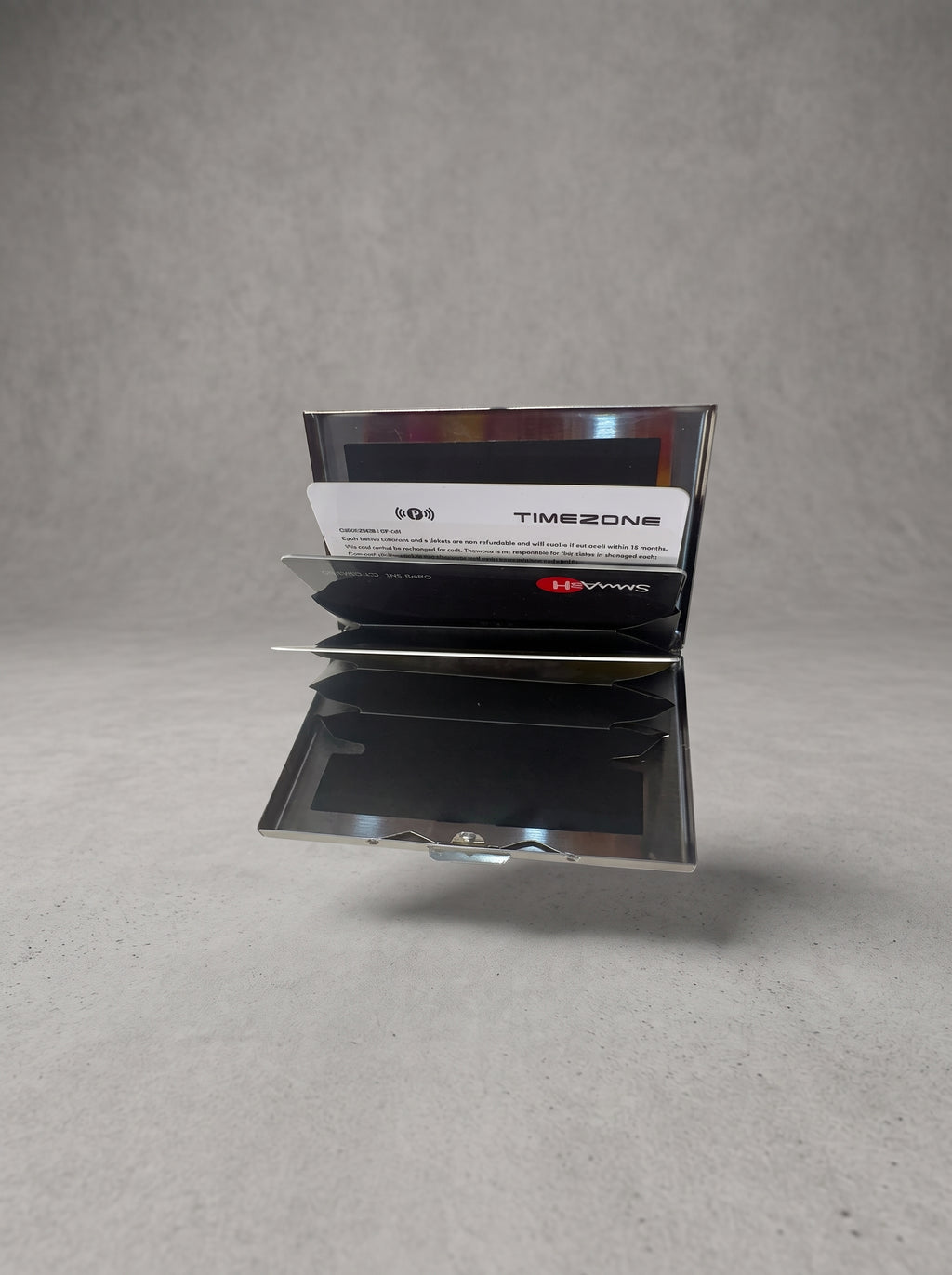 Obsidian Crest Card Holder