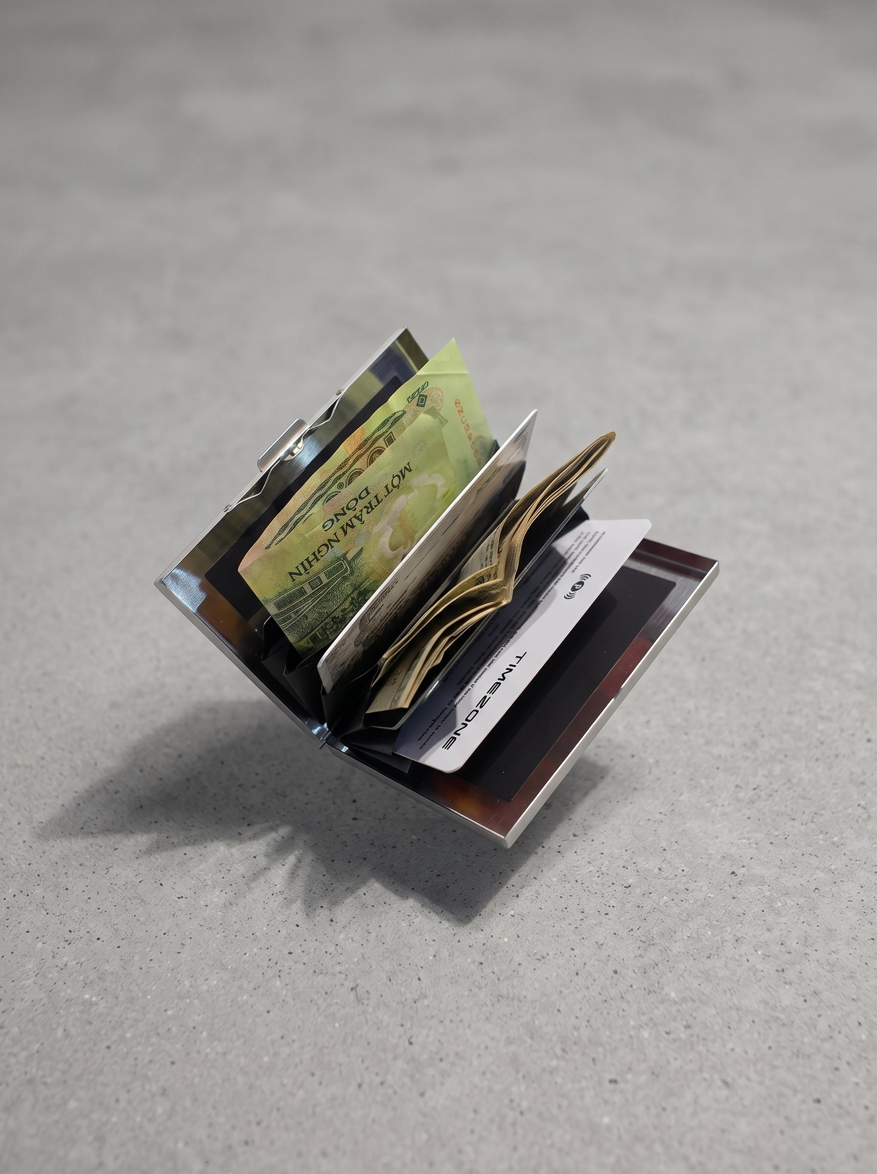 VaultCard Wallet