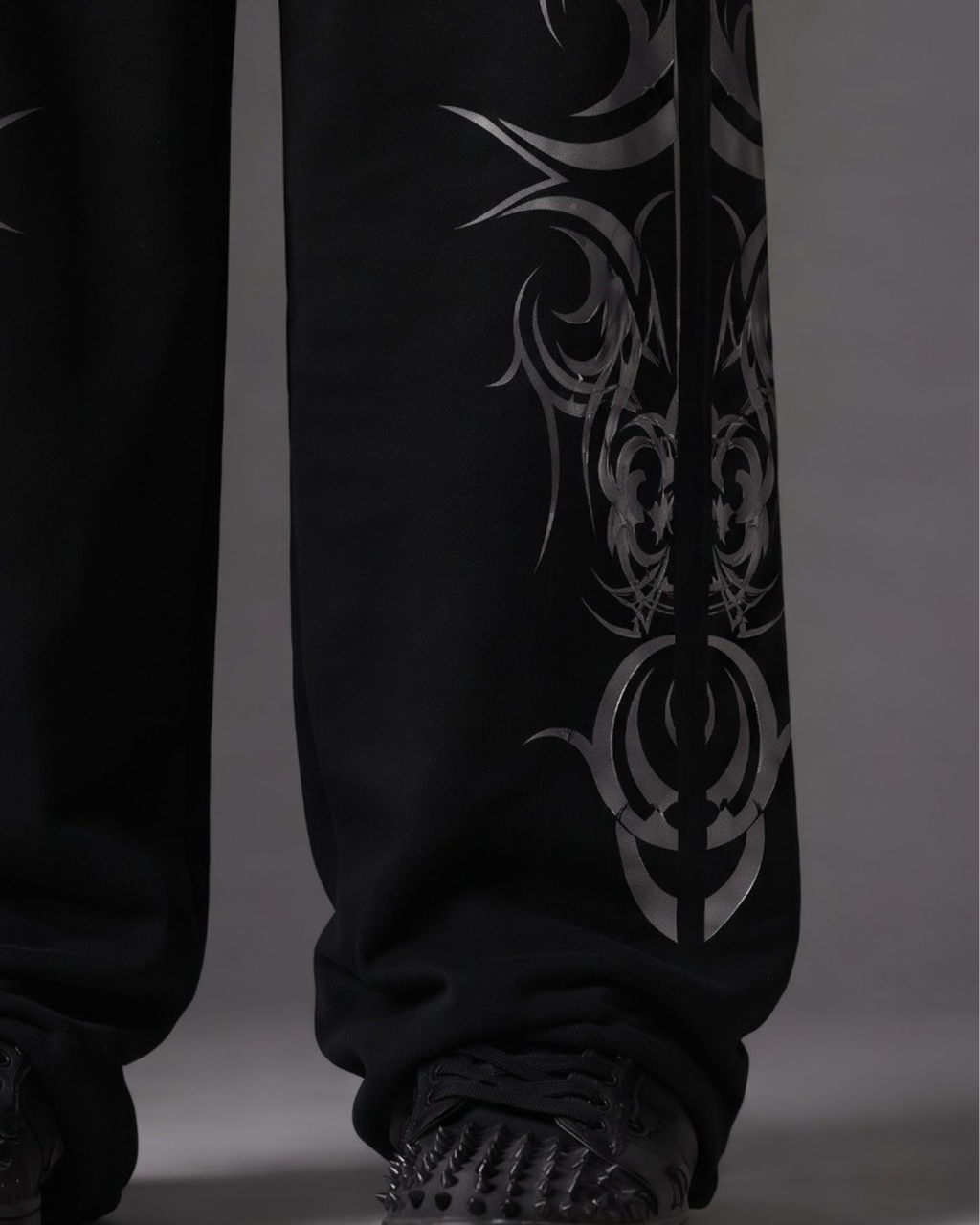 Shadow Circuit Baggy Sweatpants