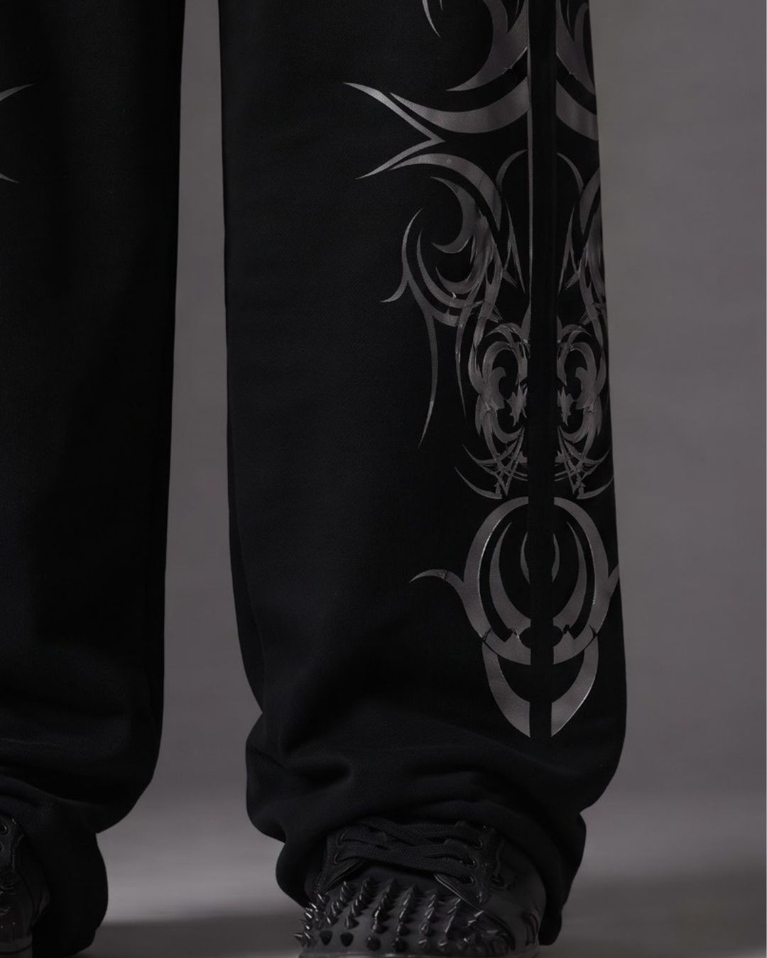 Shadow Circuit Baggy Sweatpants